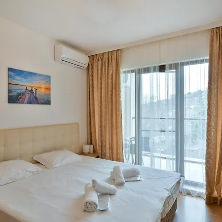 Kabakum Plaza Beachfront Flats Lägenhet Varna