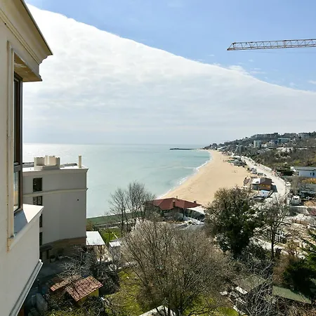 Kabakum Plaza Beachfront Flats