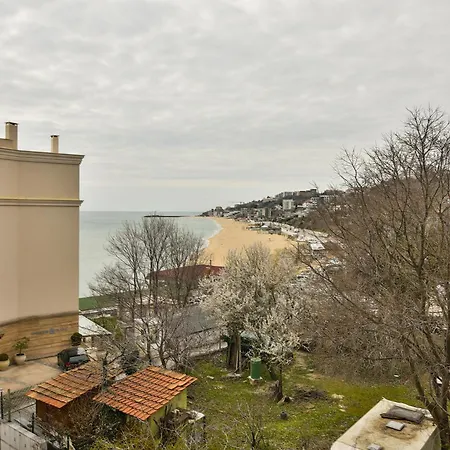 Kabakum Plaza Beachfront Flats Lägenhet