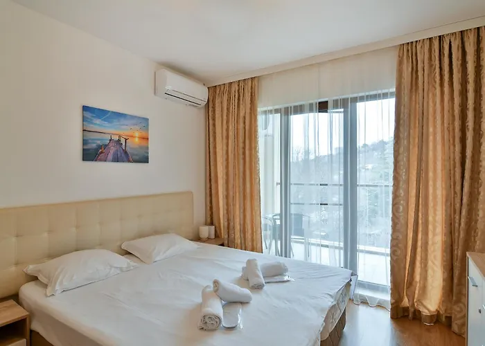 Kabakum Plaza Beachfront Flats Апартамент Варна