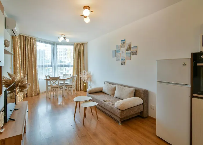 Kabakum Plaza Beachfront Flats Апартамент *