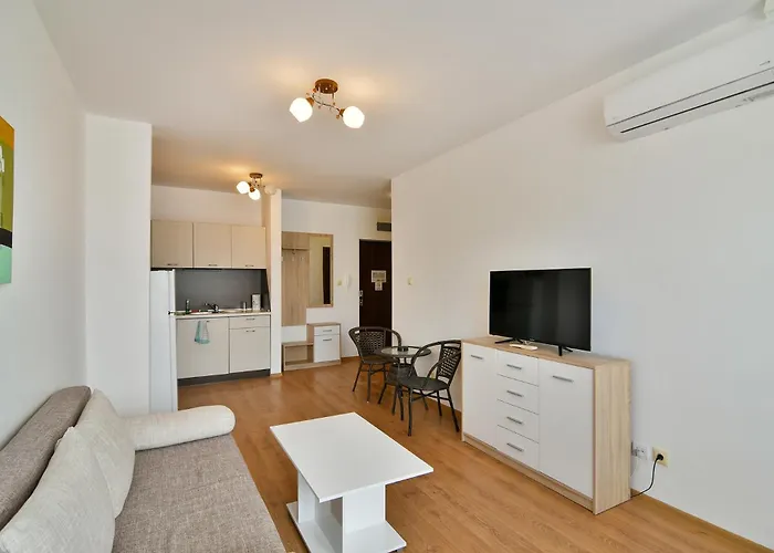 Kabakum Plaza Beachfront Flats Варна