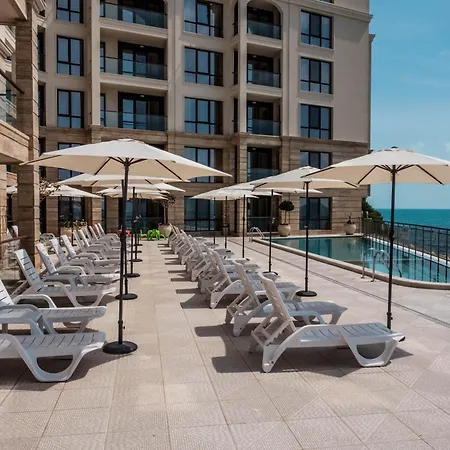 Apartment Kabakum Plaza Beachfront Flats *