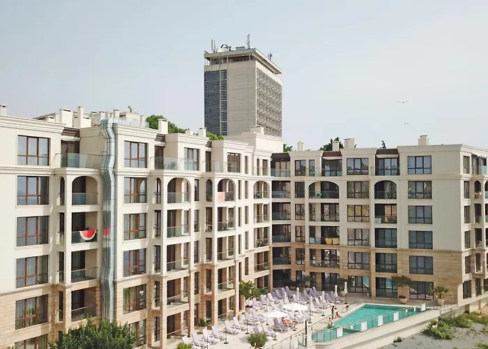 Апартаменты Kabakum Plaza Beachfront Flats *