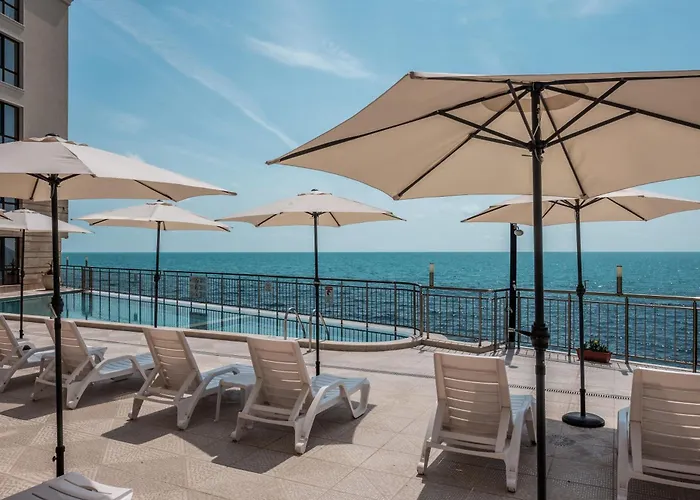 Апартаменты Kabakum Plaza Beachfront Flats *