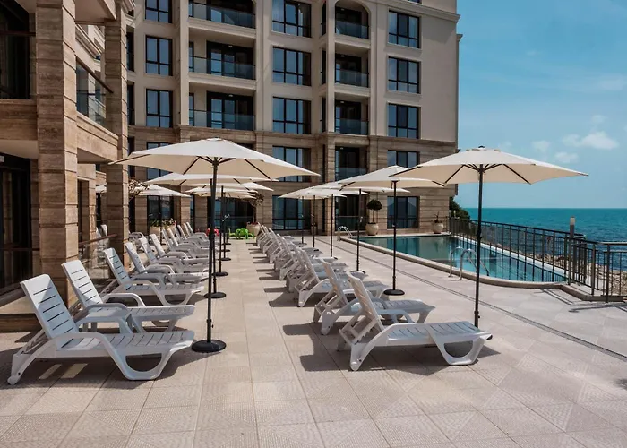 Апартаменты Kabakum Plaza Beachfront Flats *