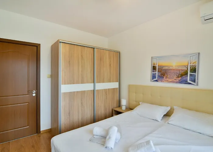 Kabakum Plaza Beachfront Flats Апартаменты