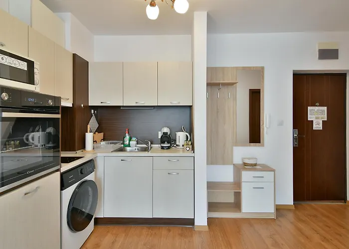 Kabakum Plaza Beachfront Flats