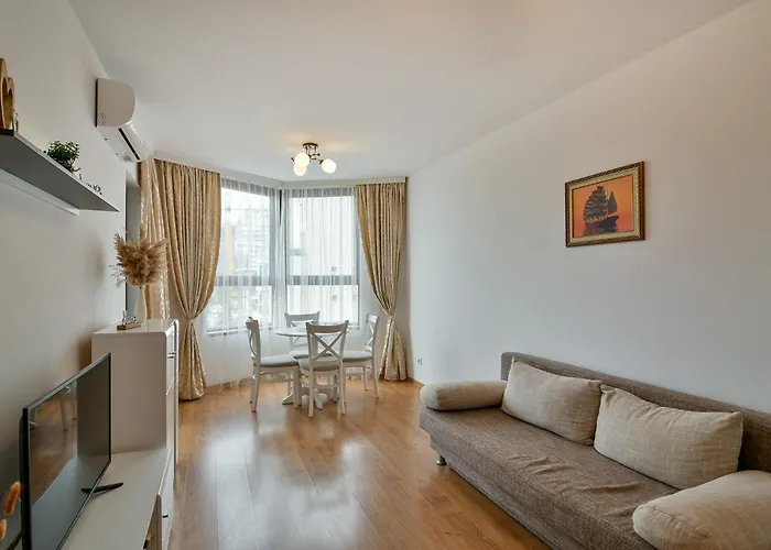 Kabakum Plaza Beachfront Flats Апартаменты *