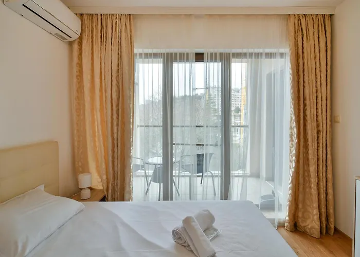 Apartment Kabakum Plaza Beachfront Flats